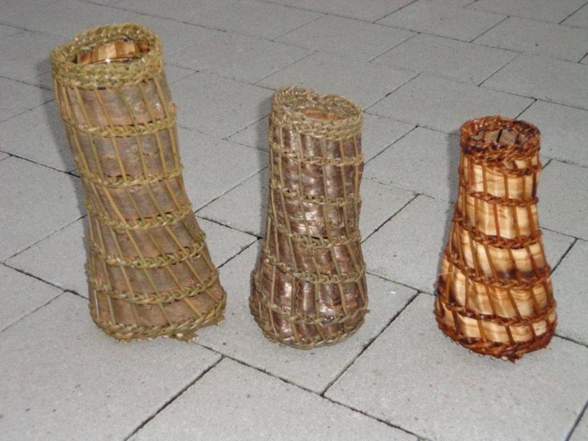 Vasen geflochten in Burkina-Faso-Technik